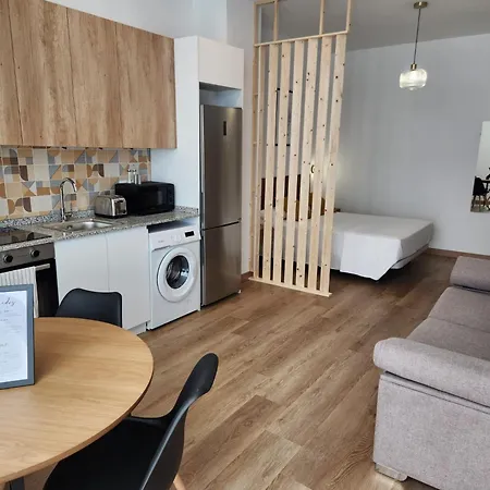 Dormavalencia Cronica Apartman *